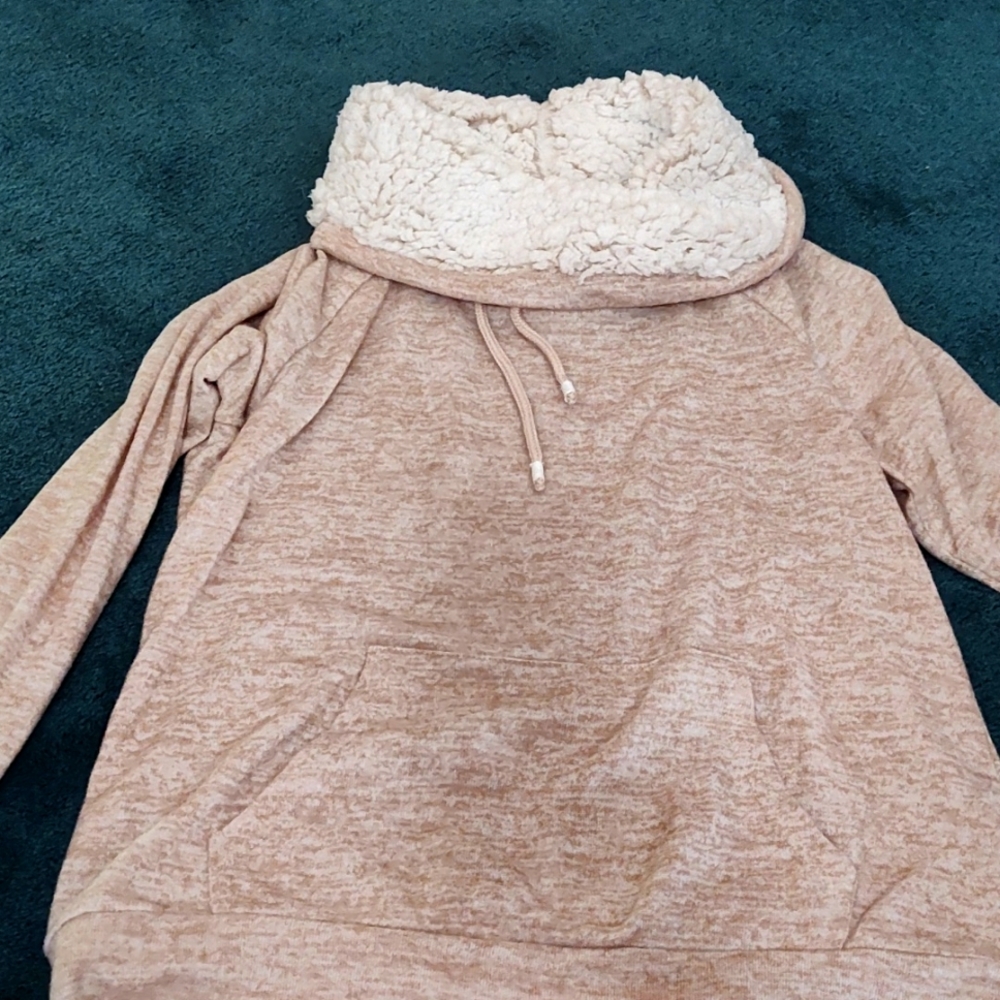 Women's hoodie